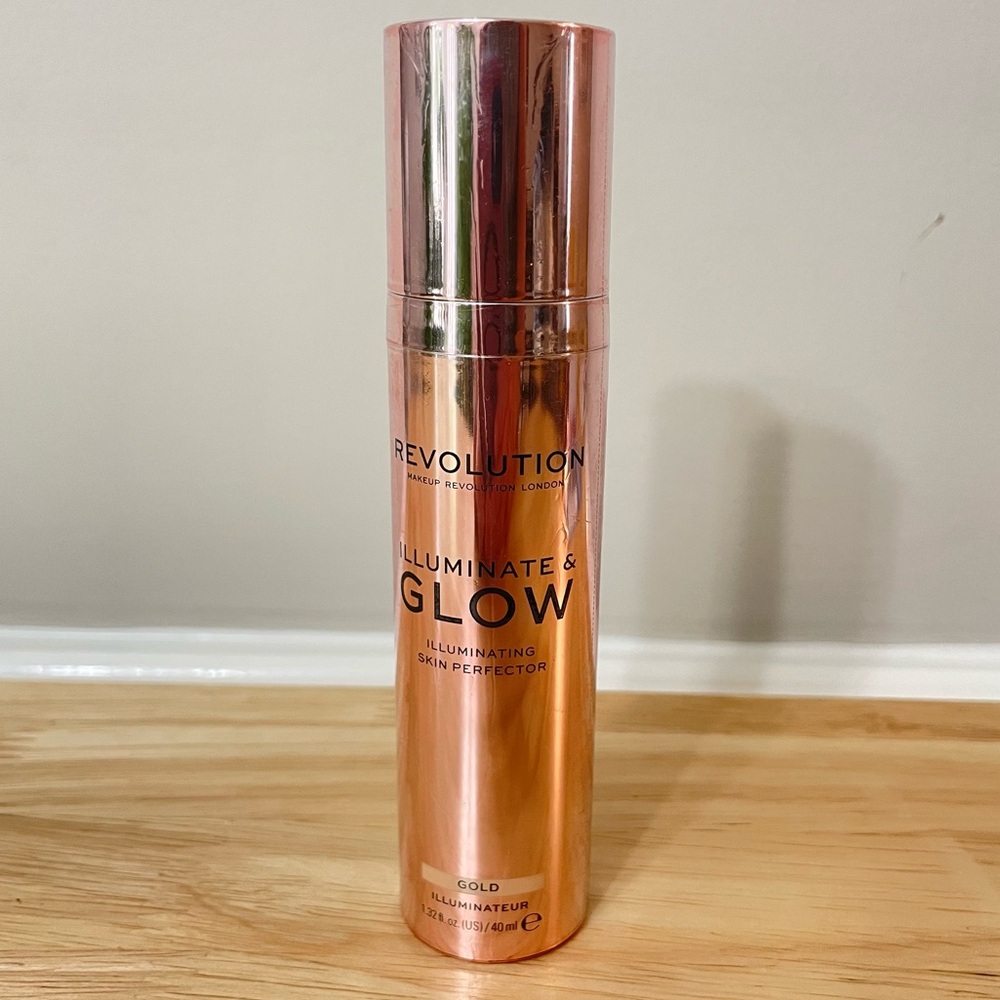 Revolution Illuminator Glow Perfection Gold